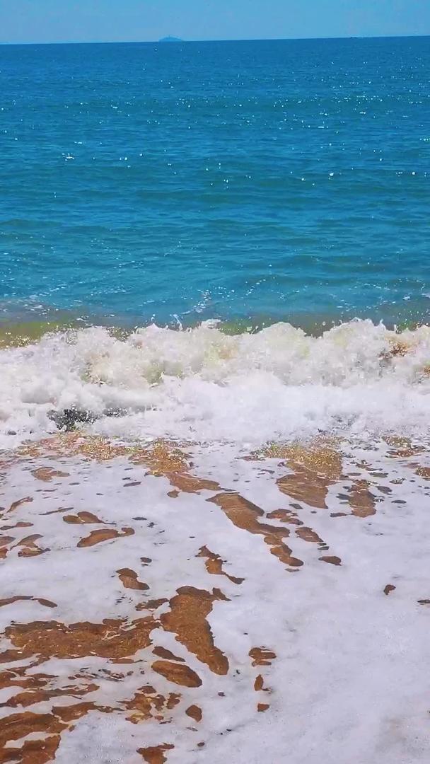 夏日海浪沙滩自然风景视频带环境音频视频的预览图