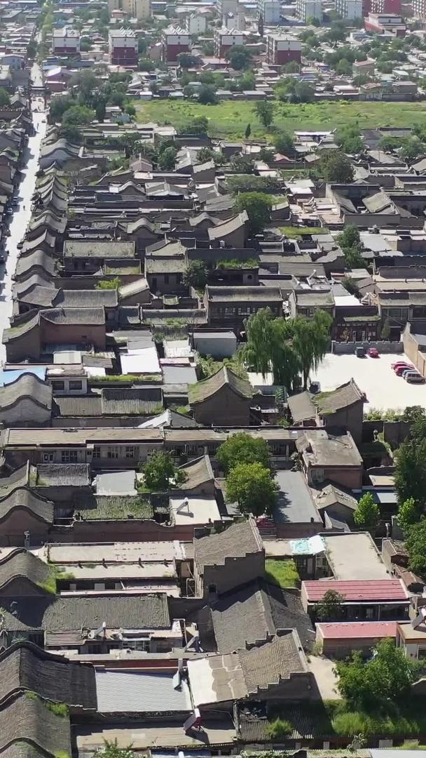 山西祁县昭余古城全景航拍视频视频的预览图