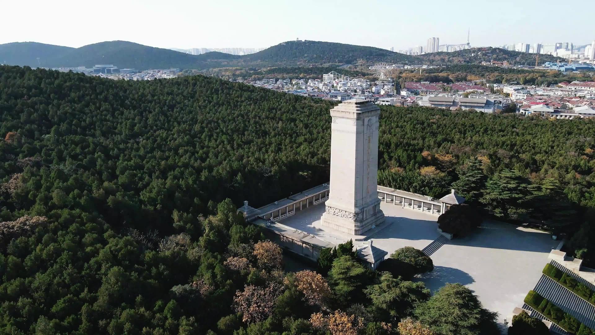 江苏省徐州淮海战役纪念碑航拍视频的预览图