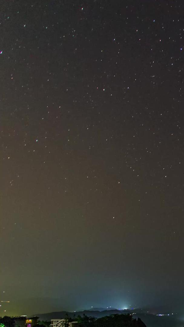 银河延时星轨视频的预览图