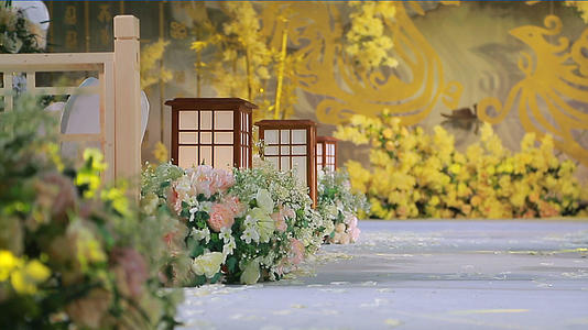 实拍汉式婚礼现场视频的预览图
