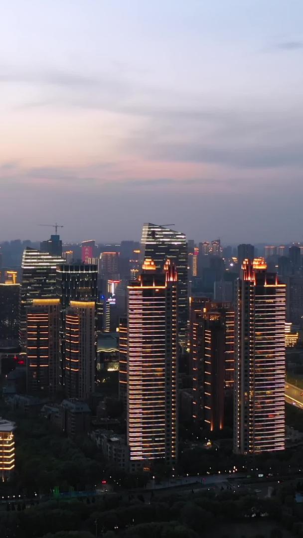 风景城市夕阳晚霞天空繁华都市夜景城市素材视频的预览图