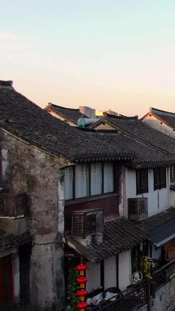 航拍5A级景区西塘古镇宁静清晨视频视频的预览图