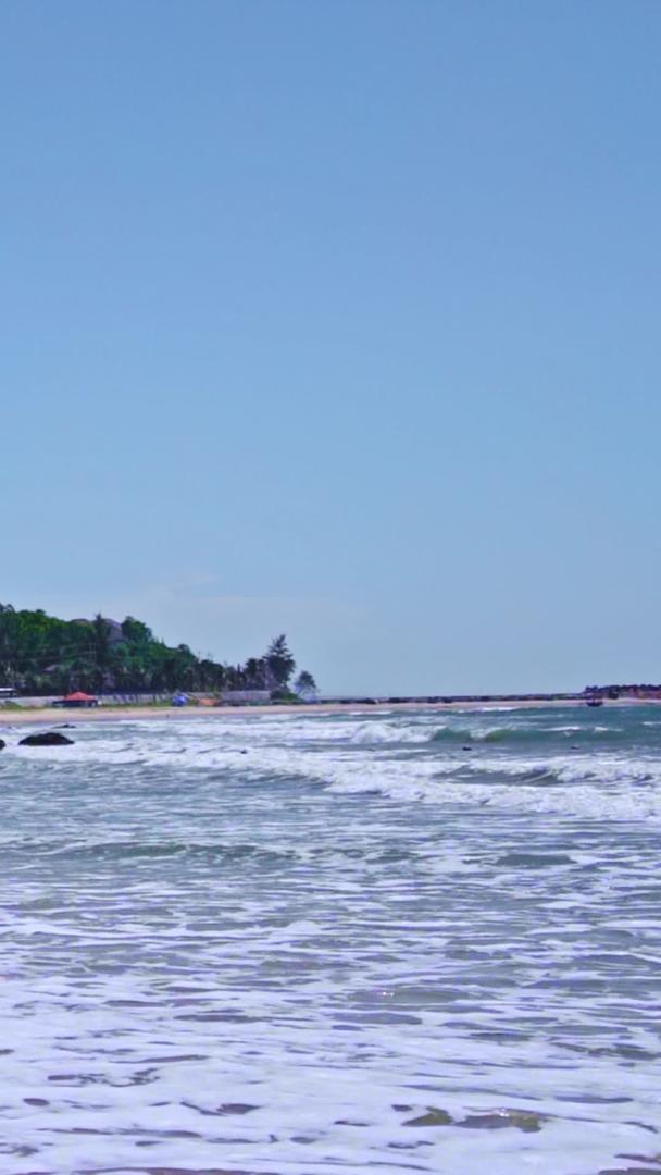 越南的蓝天和海滩视频的预览图