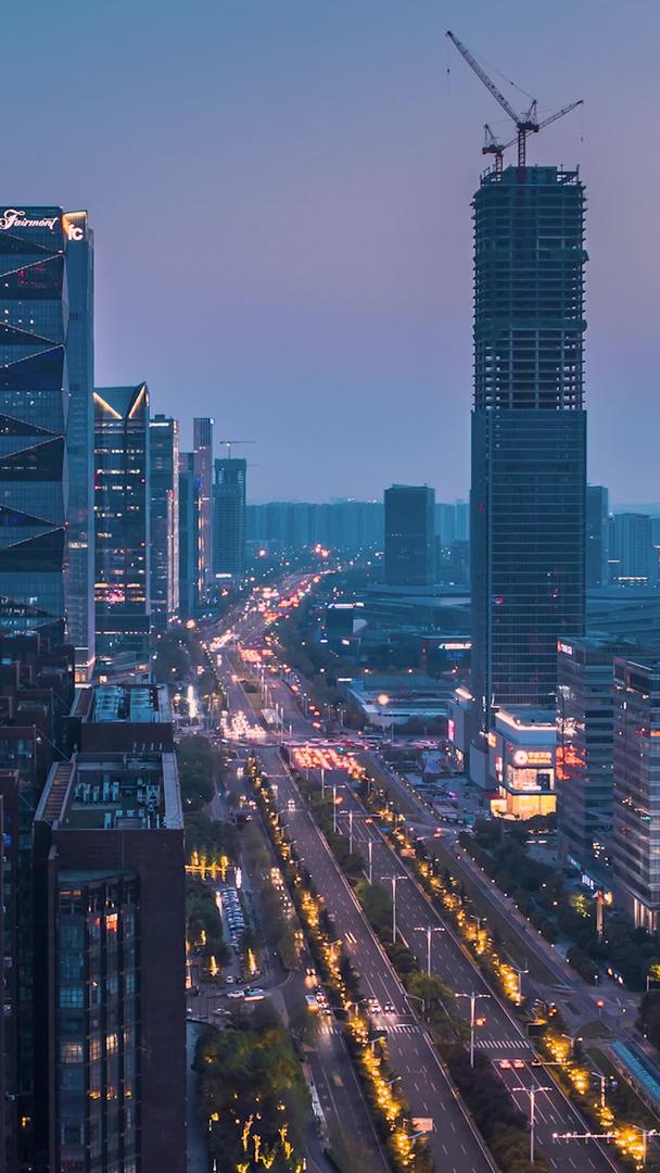 南京河西CBD城市的天际线日夜转转视频的预览图