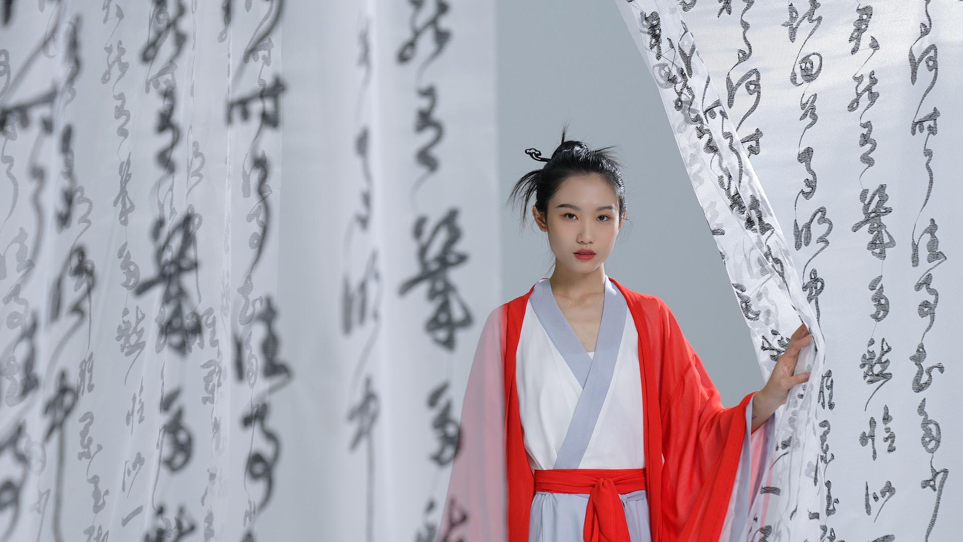 新中式汉服美女视频的预览图