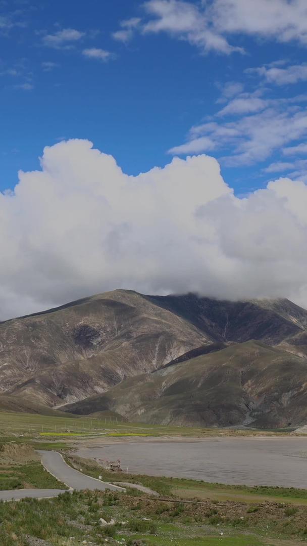 西藏雅鲁藏布江延时视频视频的预览图