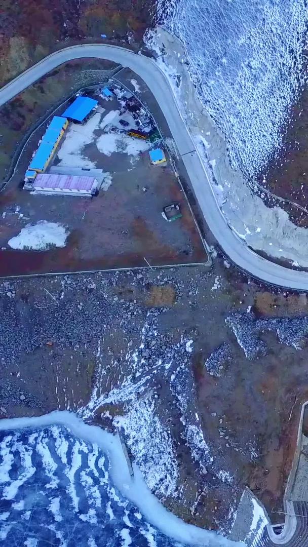 内蒙湖蓝冰航拍视频的预览图