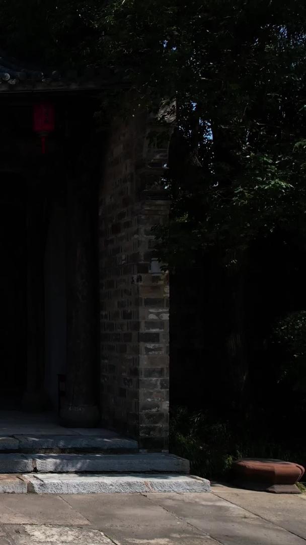 安徽省阜阳八里河旅游区古建筑明清苑建筑航拍视频视频的预览图