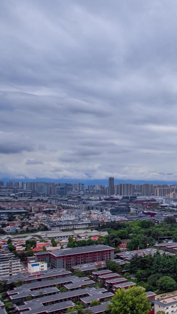 雨后西安城市建筑延时视频的预览图