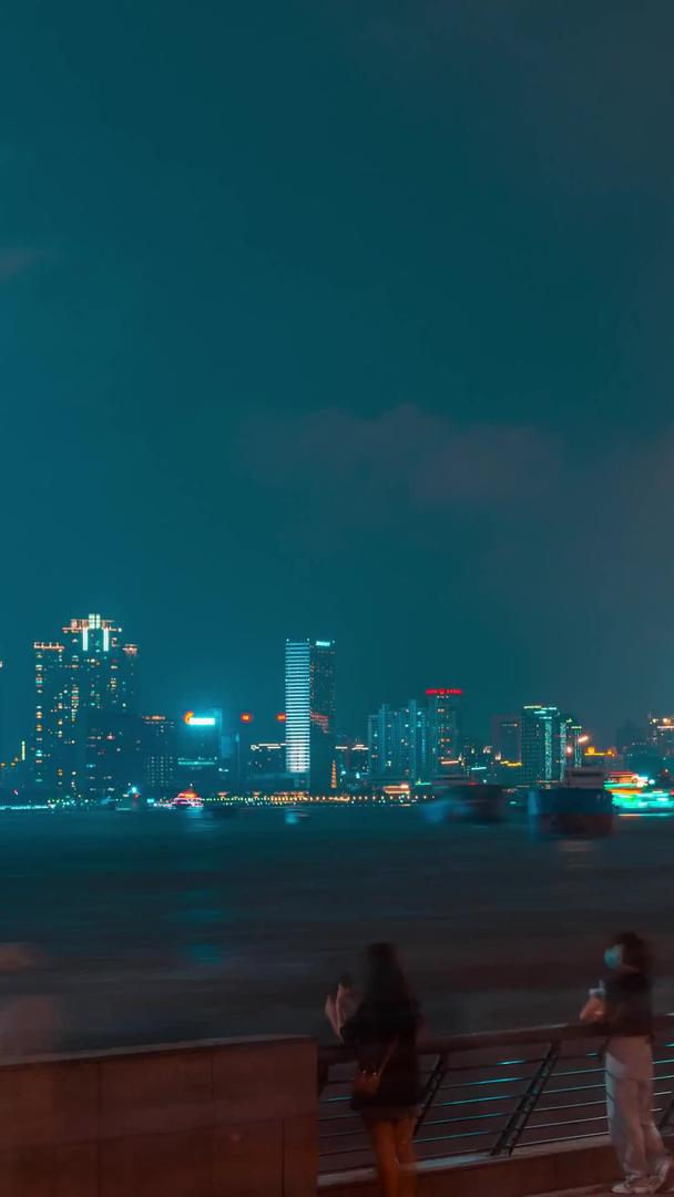 上海外滩夜景人流延迟视频的预览图
