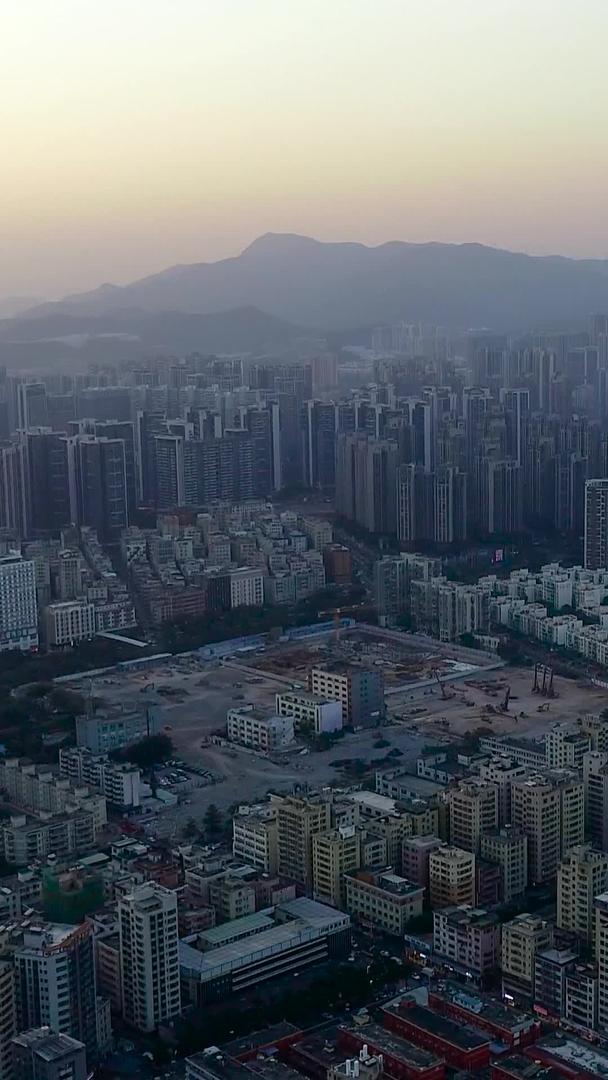 深圳龙华新区建筑群航拍视频的预览图