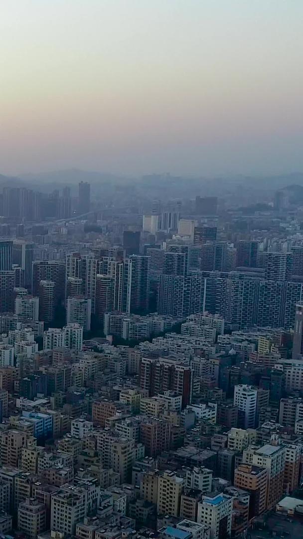 深圳龙华新区建筑群航拍视频的预览图