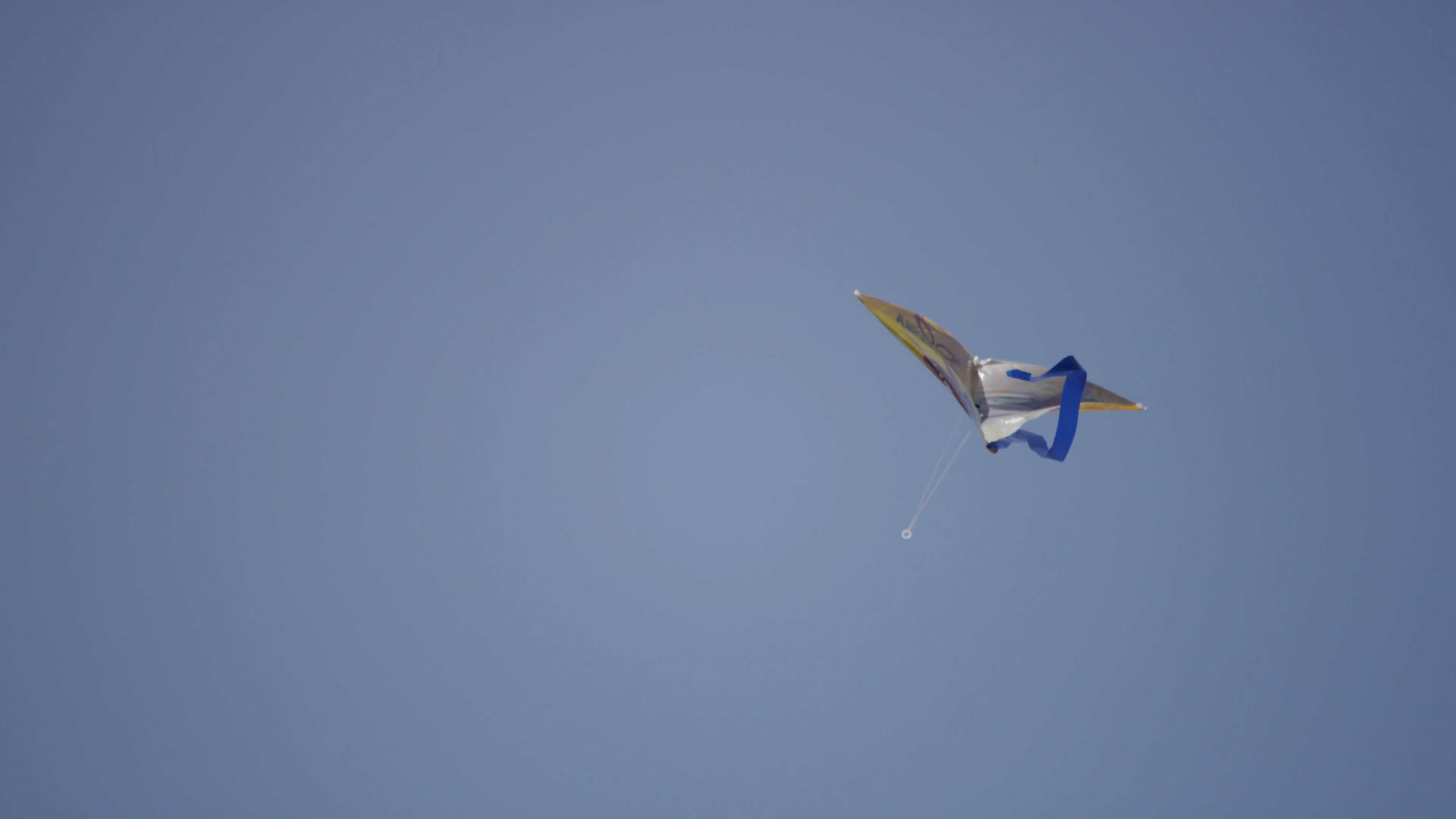 天空上的风筝4K视频视频的预览图