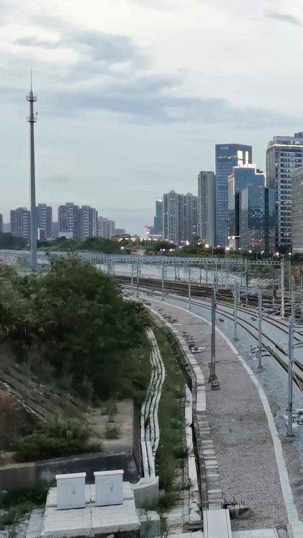 高铁和谐号城际交通视频的预览图