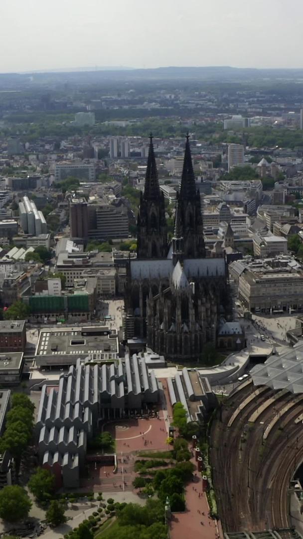 德国科隆大教堂航拍视频的预览图