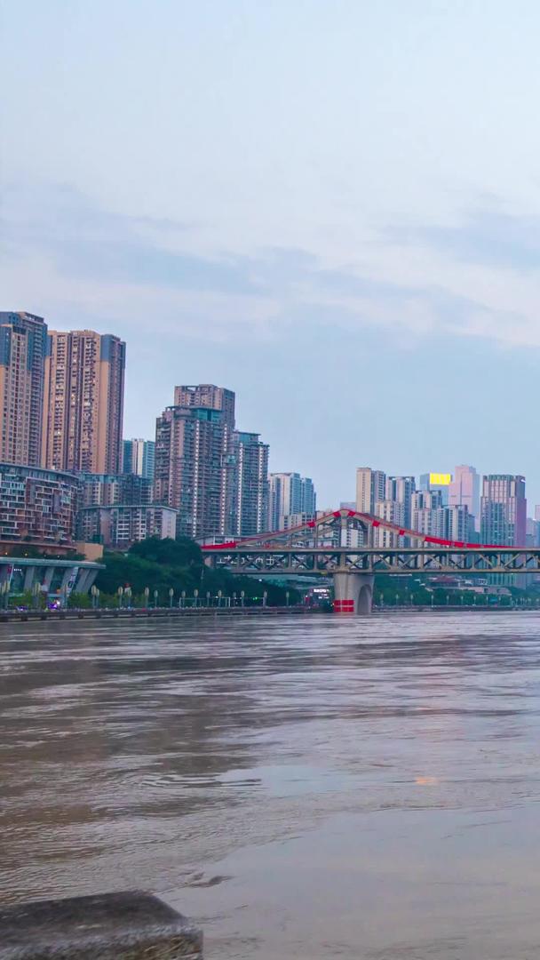 重庆曾家岩大桥的延迟材料日夜延迟视频的预览图