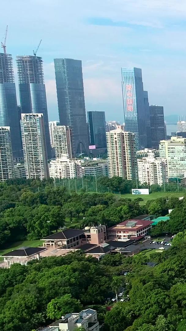 深圳福田区深南大道建筑群航拍视频的预览图