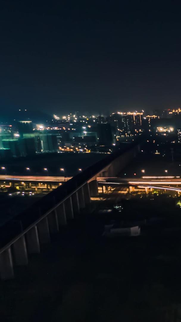航拍大规模移动延时城市震撼交通枢纽立交通夜景视频的预览图