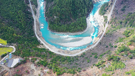 世界第三帕隆藏布大峡谷视频的预览图