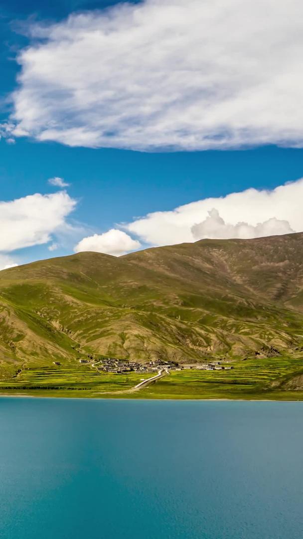 延迟中国西藏羊卓雍措景区一角视频的预览图