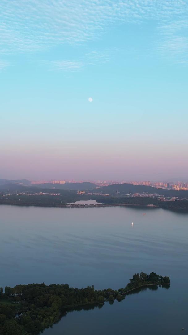 东湖风景区航拍湖北5A级旅游景区名胜素材视频的预览图