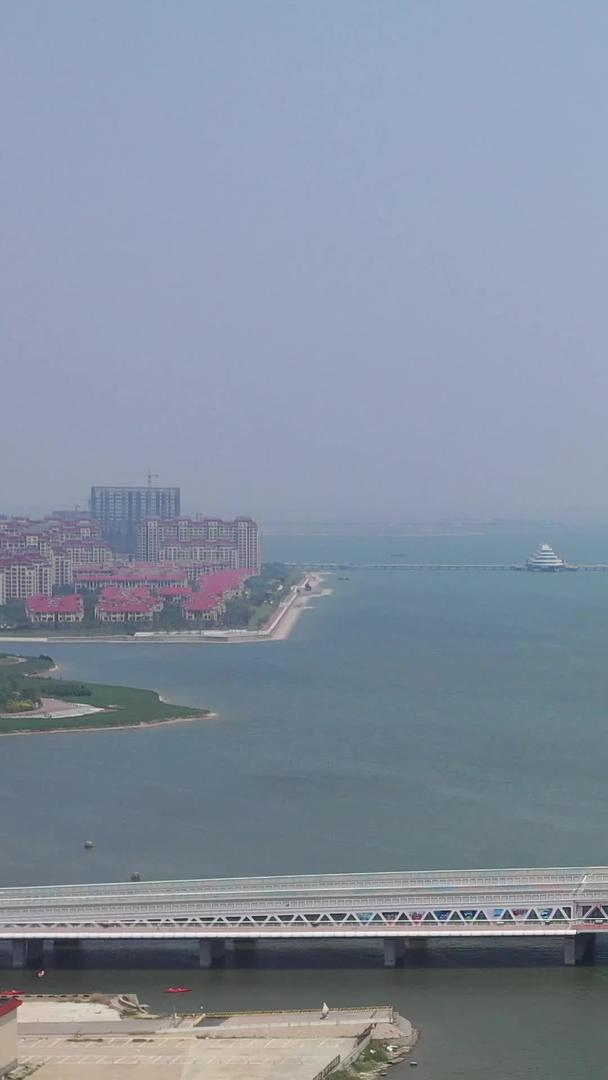 世界上最大的无轴摩天轮渤海航拍视频视频的预览图