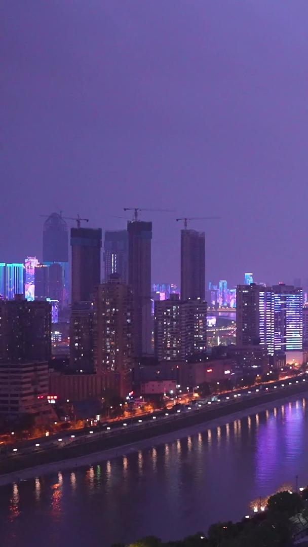 城市江景夜晚灯光秀街景素材视频的预览图