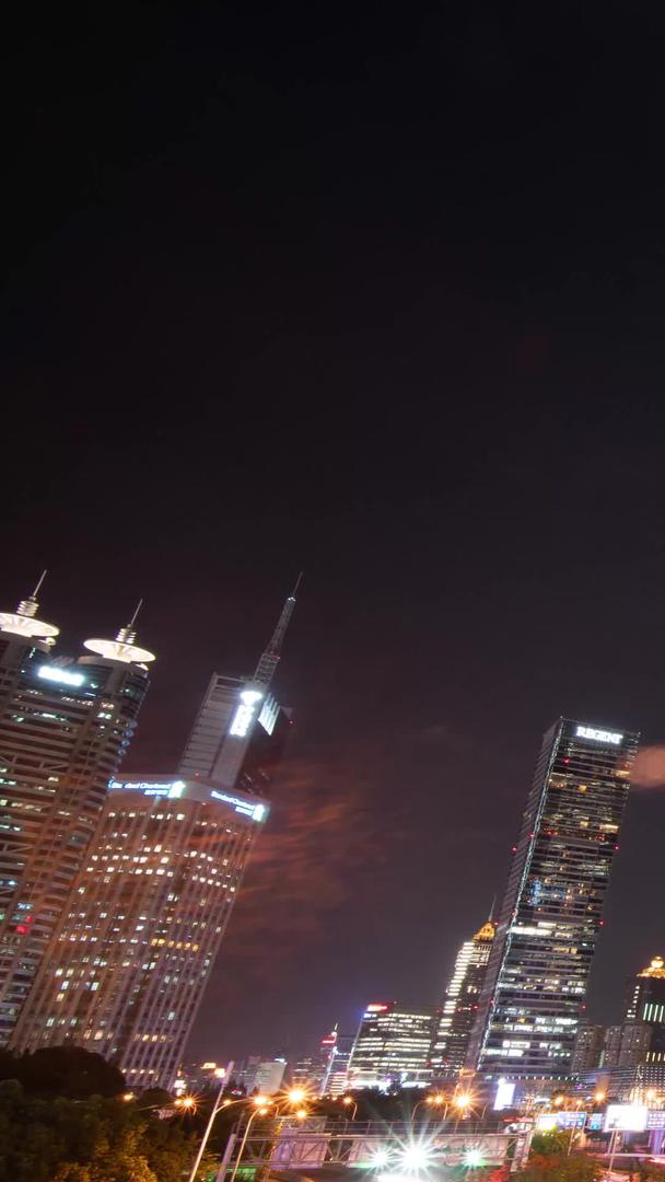 上海陆家嘴地标夜景建筑车流延迟视频的预览图