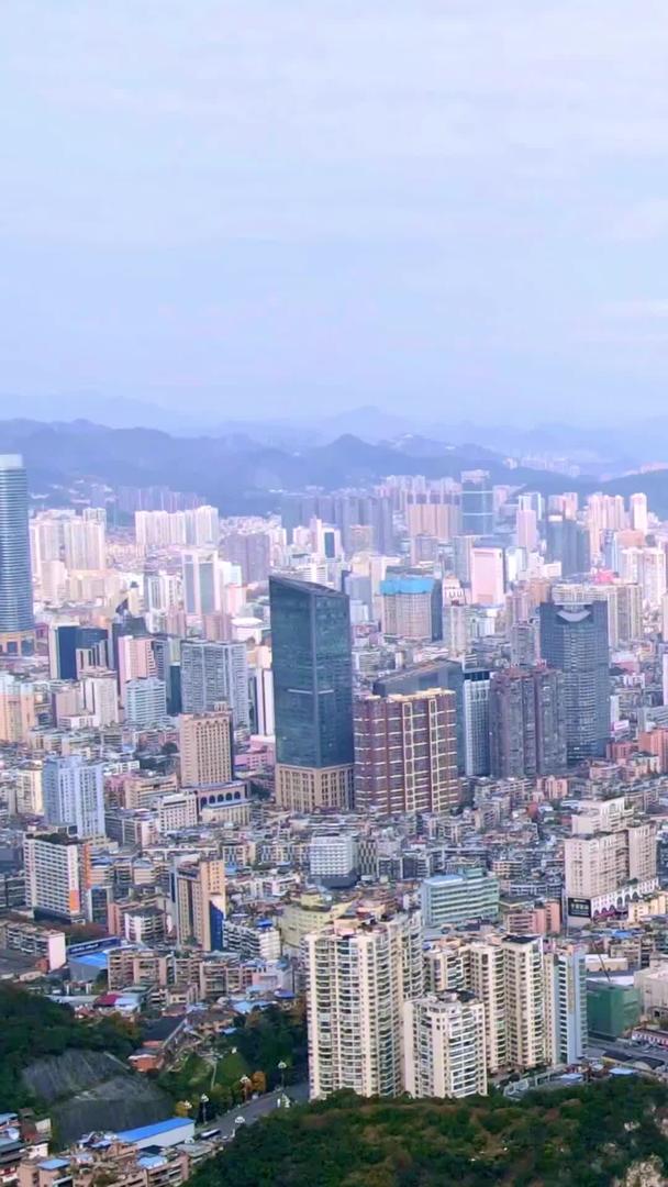 贵阳城市航拍高楼移动延迟视频的预览图
