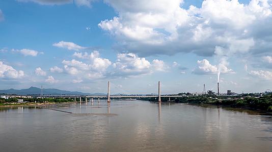 4K实拍江西赣江特大桥蓝天白云延时摄影视频的预览图