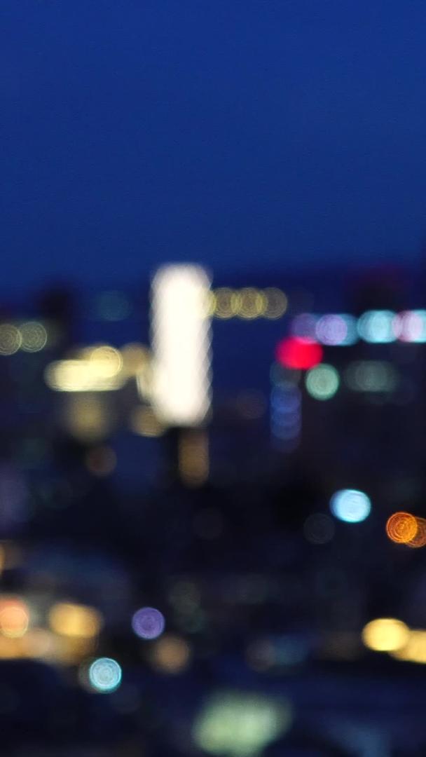 城市夜光虚焦集合视频的预览图