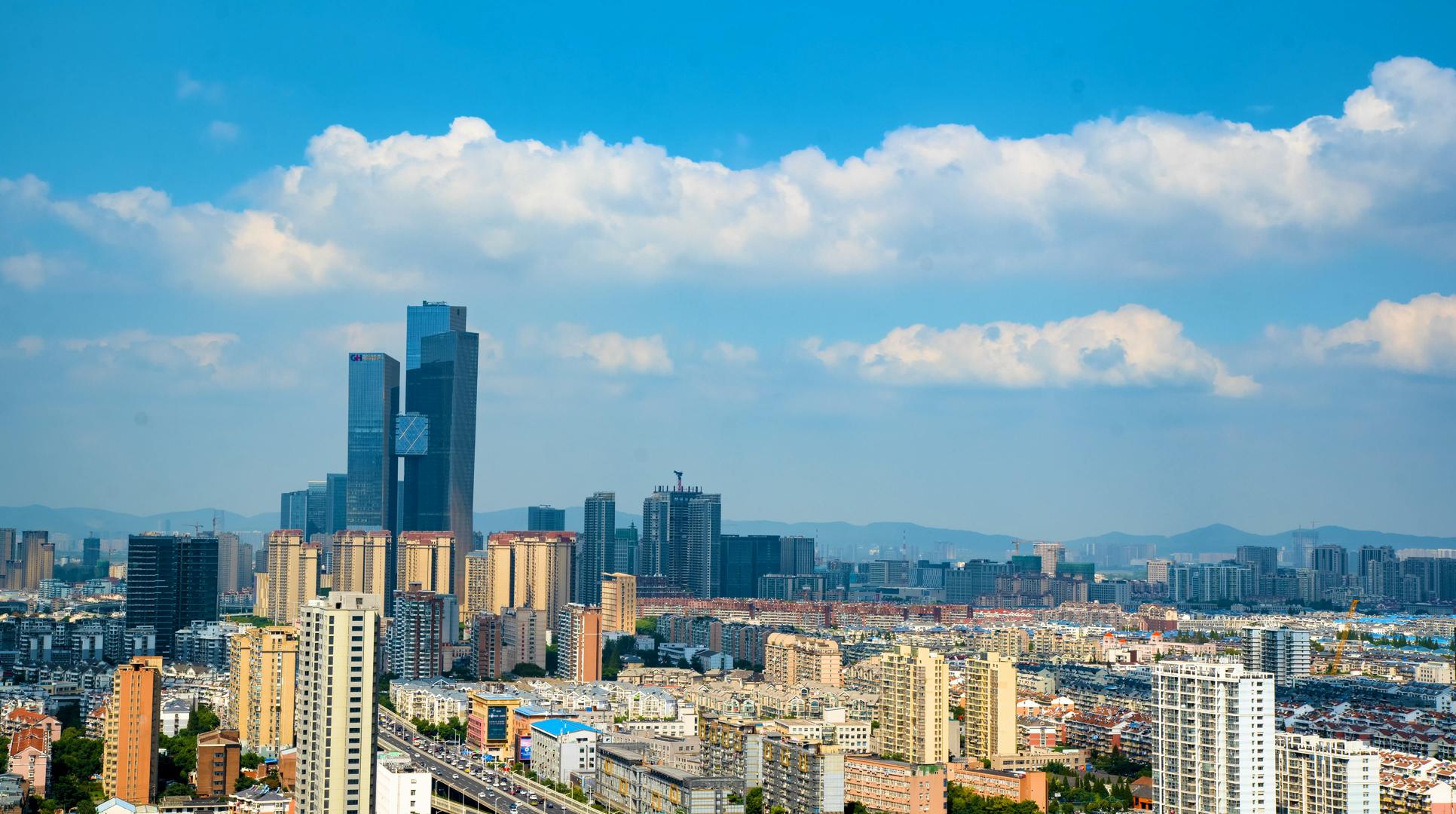 8k江苏南京城市空镜建筑群延时视频视频的预览图