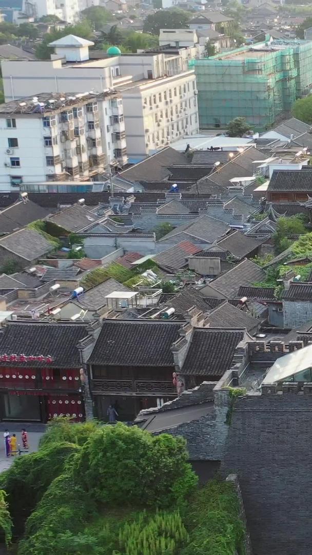 东关街历史街区扬州古城风景视频的预览图