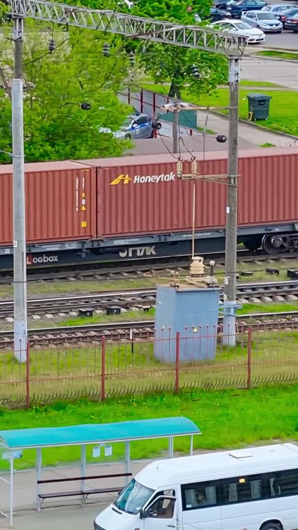 海外货运列车一带一路贸易视频的预览图