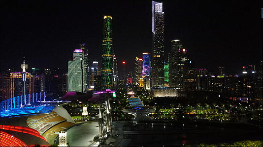 4k高清航拍城市CBD广州珠江新城海心沙城市灯火视频的预览图