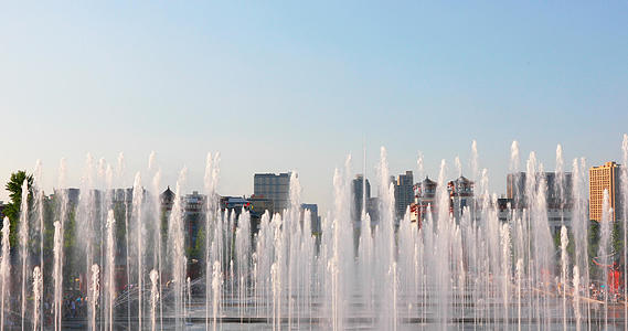 广场喷泉4K视频的预览图