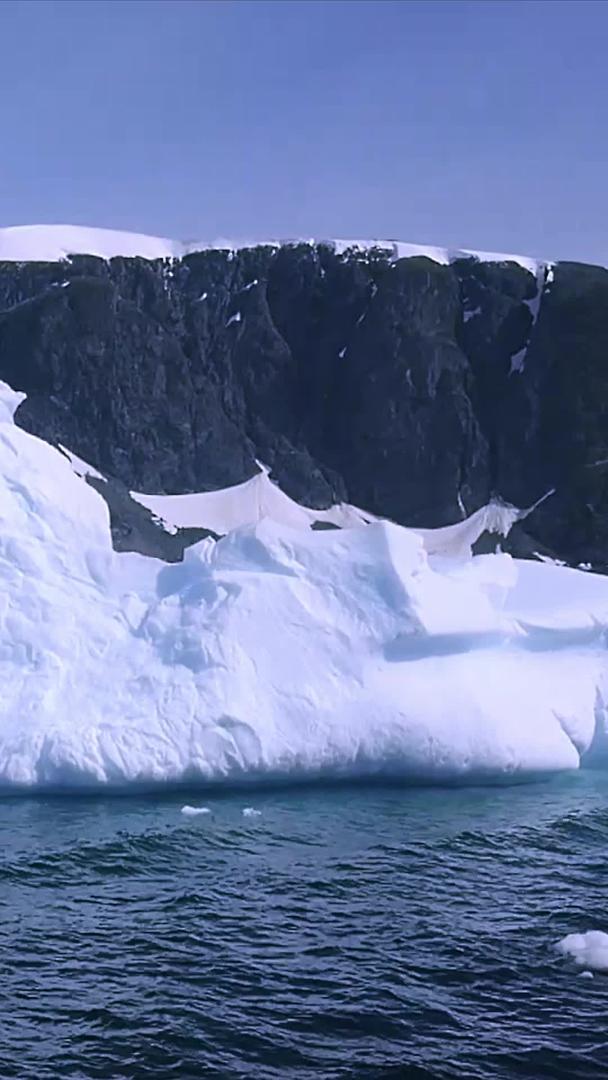 冰块漂浮在南极洲视频的预览图