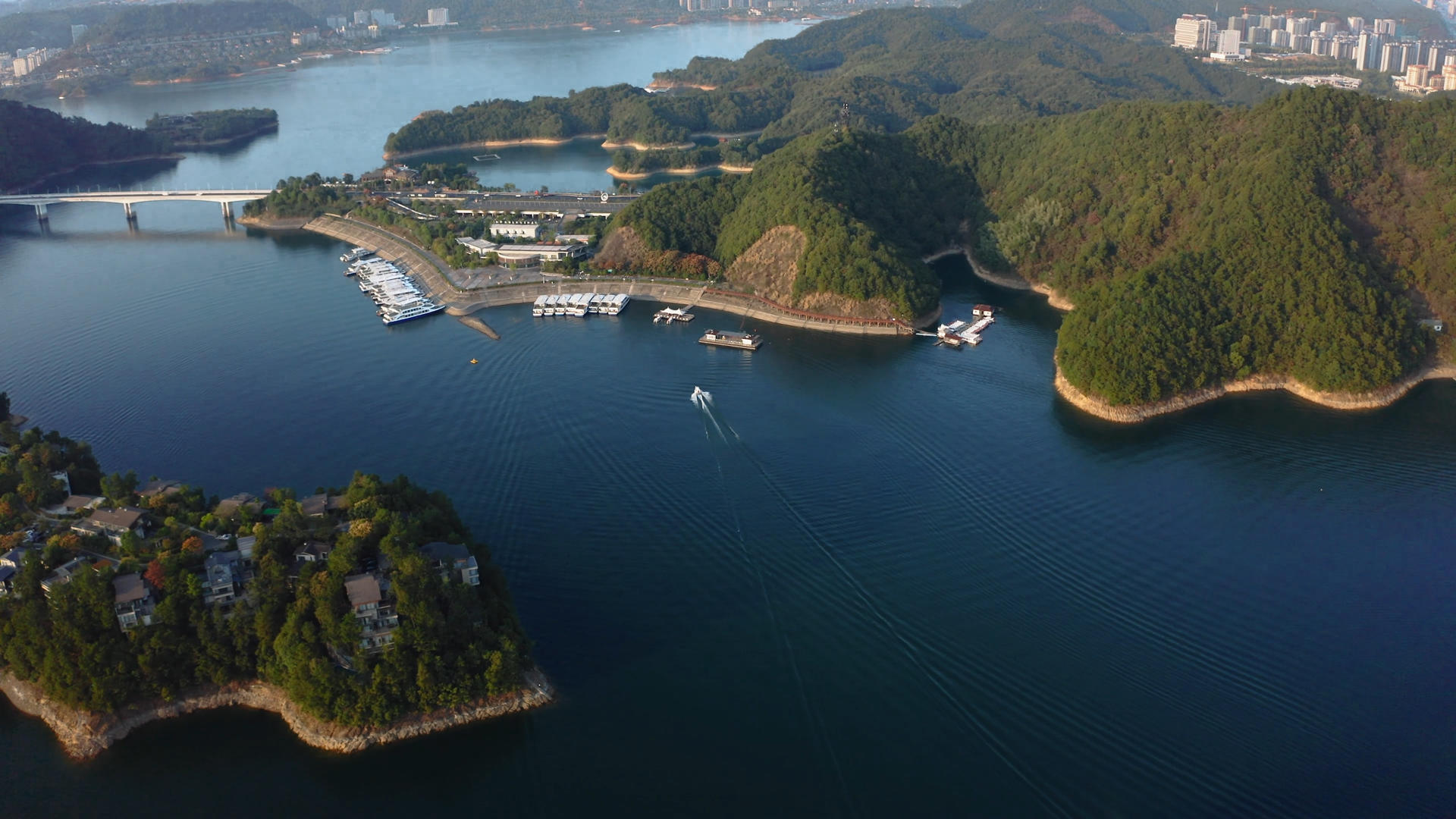 千岛湖风光5A景区4K航拍视频的预览图