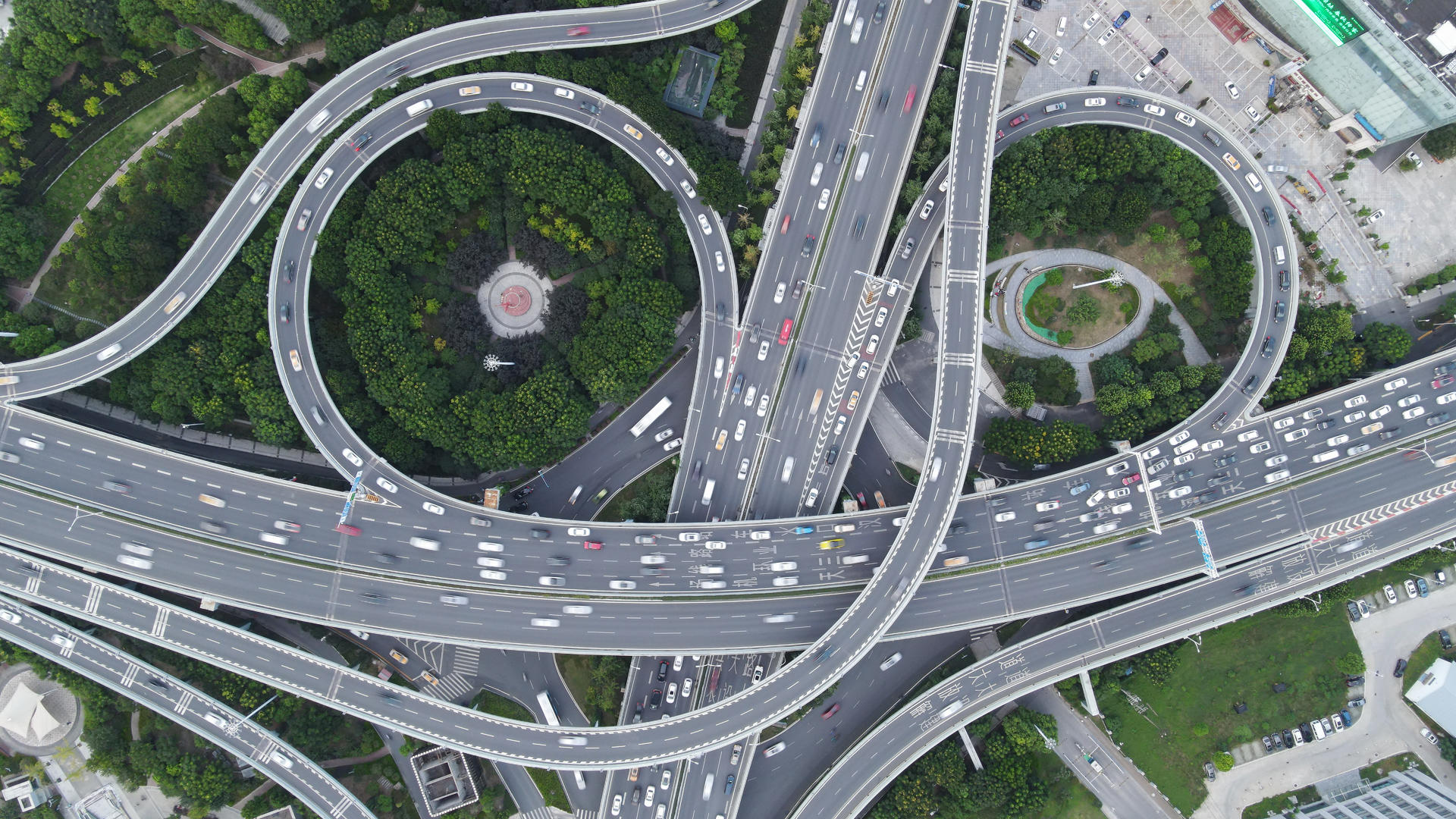 8k素材延时摄影航拍城市立体交通素材视频的预览图