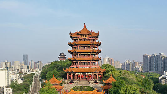 航拍环绕武汉城市地标旅游风光黄鹤楼4k素材视频的预览图