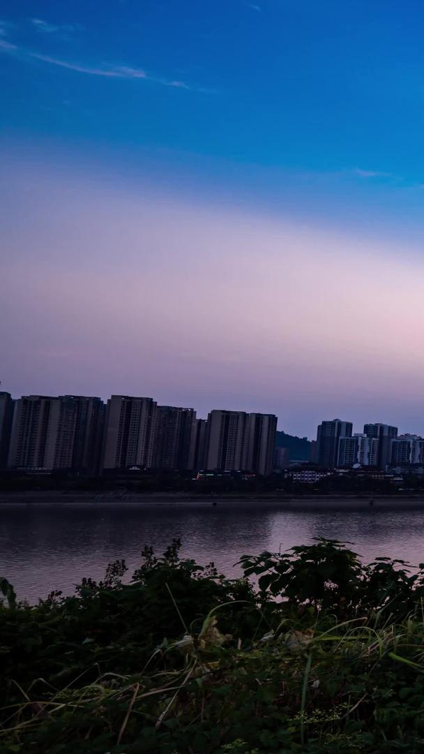 日夜延迟的重庆市合川区摄影视频的预览图
