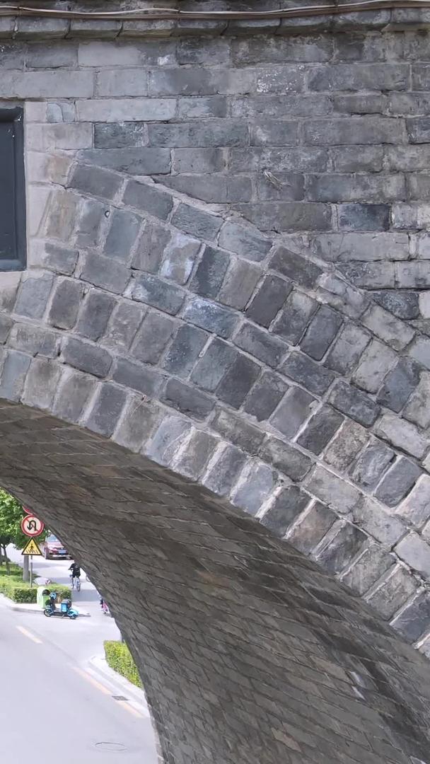 航拍三国历史荆州古城墙素材视频的预览图