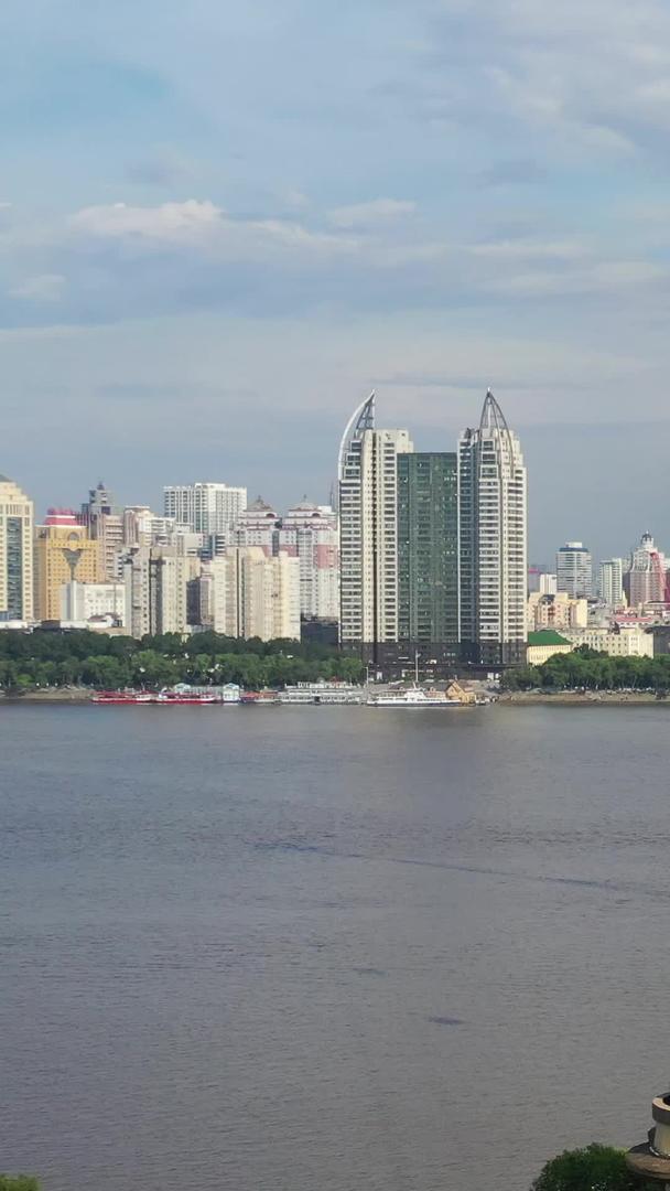 哈尔滨太阳岛城堡航拍视频视频的预览图