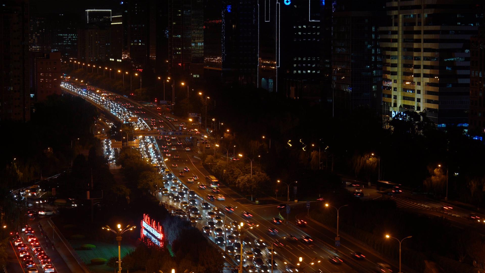 北京立交桥高峰期车流延时视频的预览图