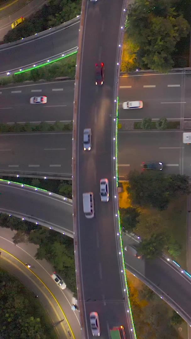 城市交通航拍视频的预览图