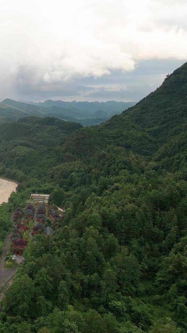 荔波小七孔风景区自然风光视频素材视频的预览图