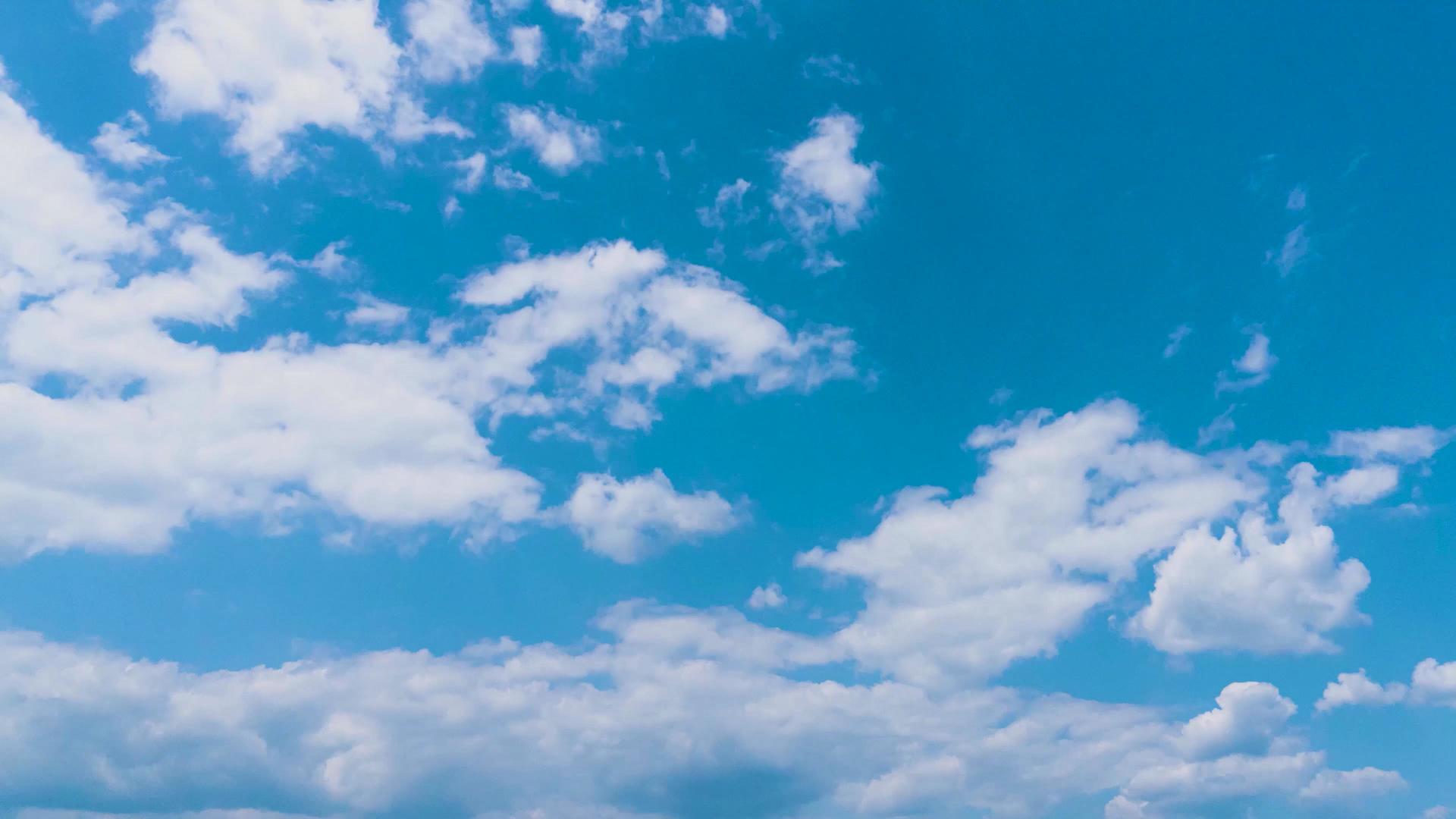4K实拍蓝天白云唯美空境延时摄影视频的预览图
