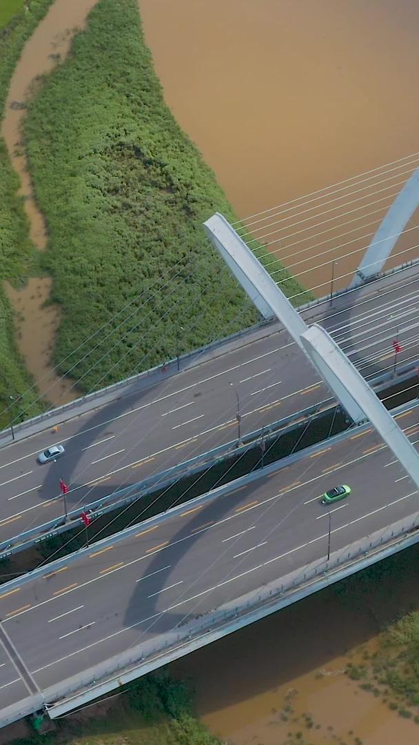 桥梁交通航拍视频的预览图