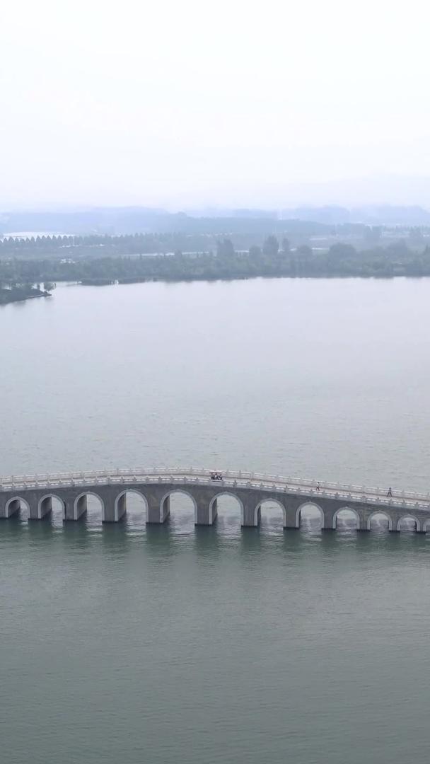 南湖湿地公园淮北4A风景区十七孔桥航拍集合视频的预览图